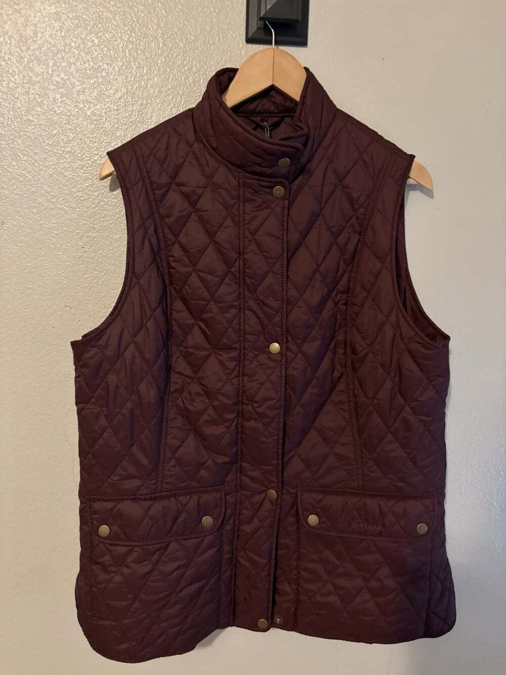 NWT Barbour Women's Otterburn Stand Collar Vest Maroon Wine Size 14